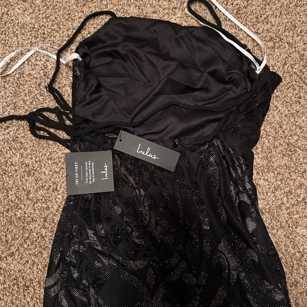 NWT Black sparkly/sequin body con dress - Picture 5 of 5